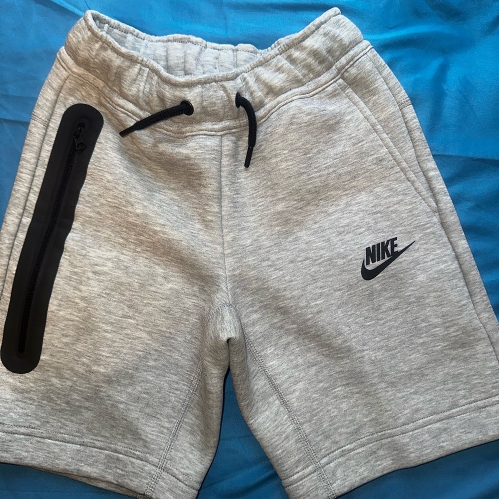Kids Nike Tech Short